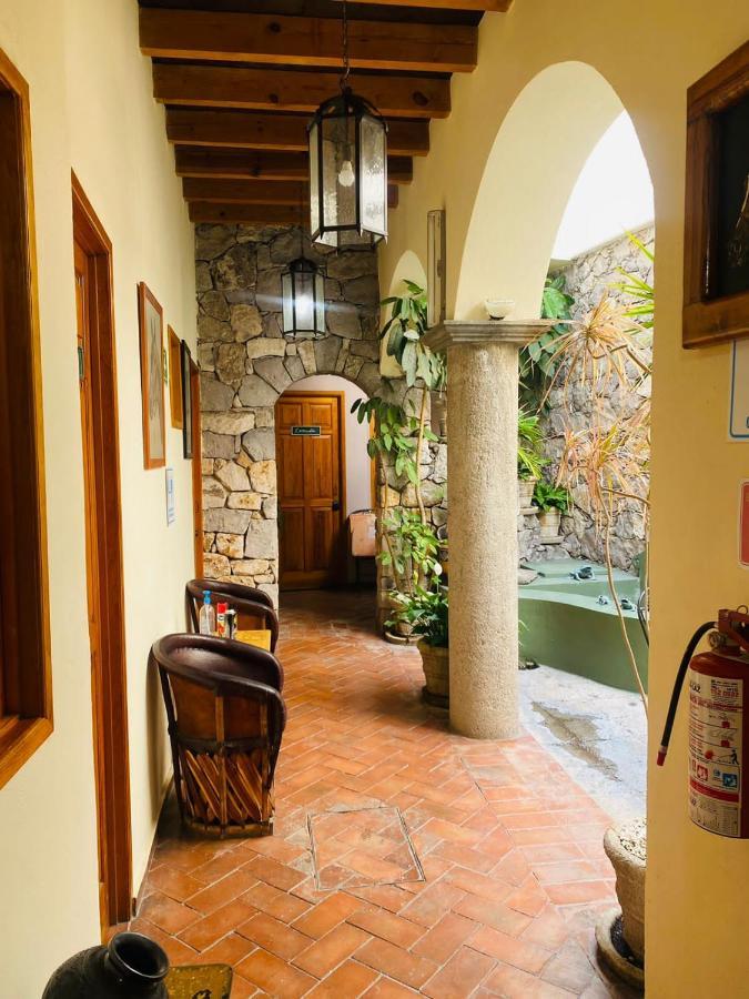 Hotel Antigua Casa De Piedra San Miguel de Allende Esterno foto