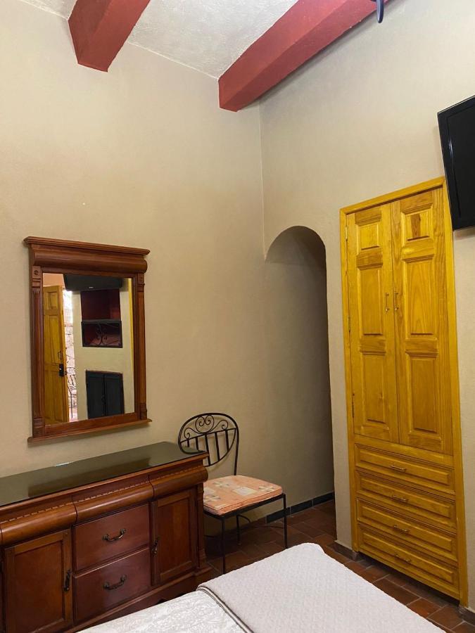 Hotel Antigua Casa De Piedra San Miguel de Allende Esterno foto