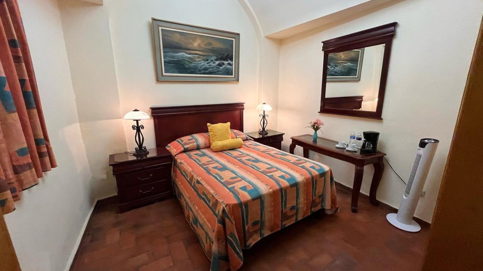 Hotel Antigua Casa De Piedra San Miguel de Allende Esterno foto